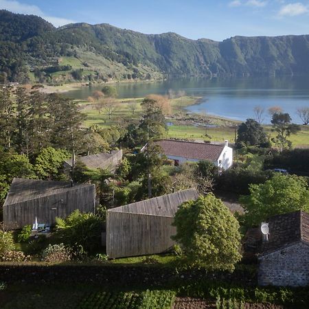 Sete Cidades Lake Lodge Exterior photo